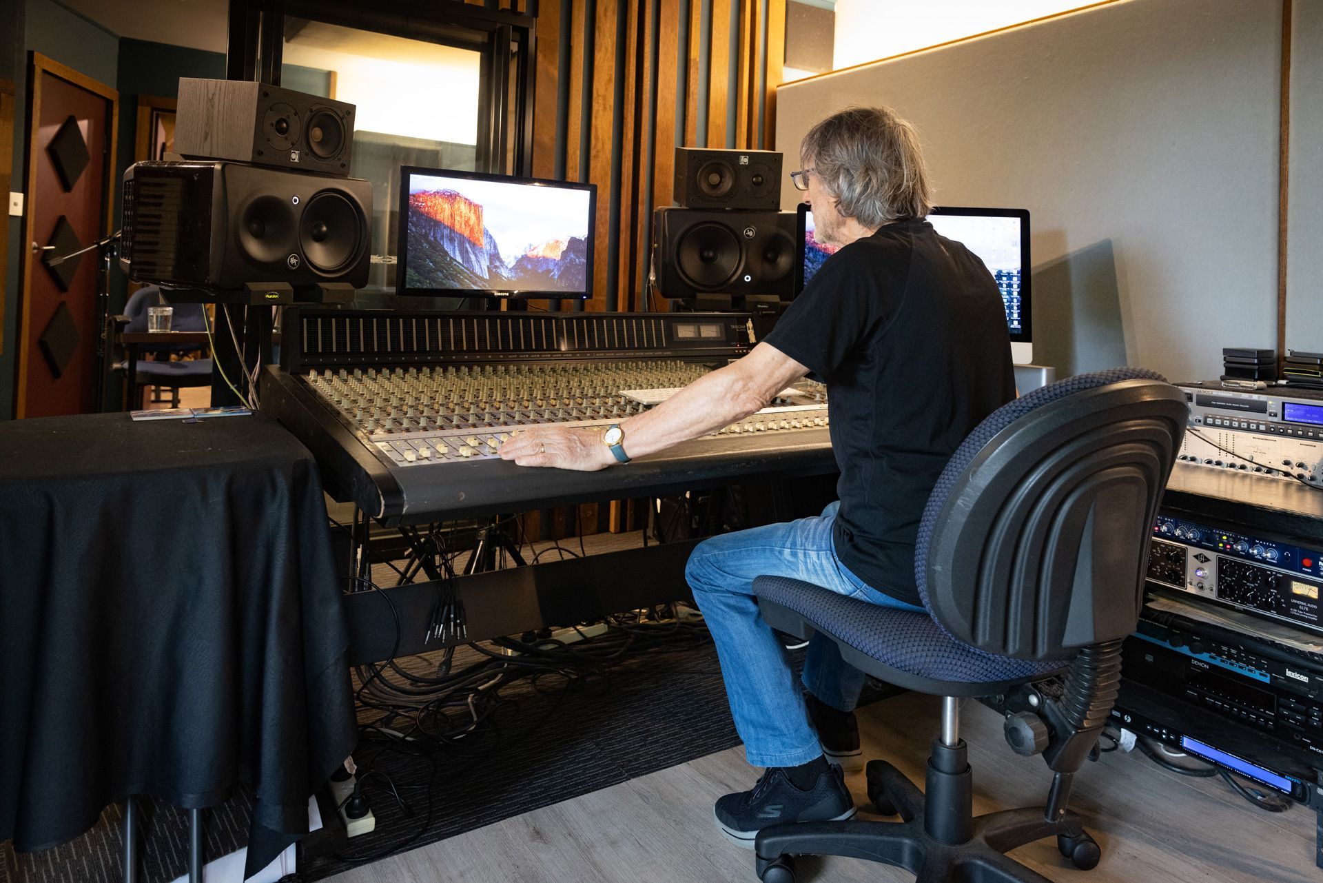 Studio Work | Cairns, QLD | Pegasus Studios