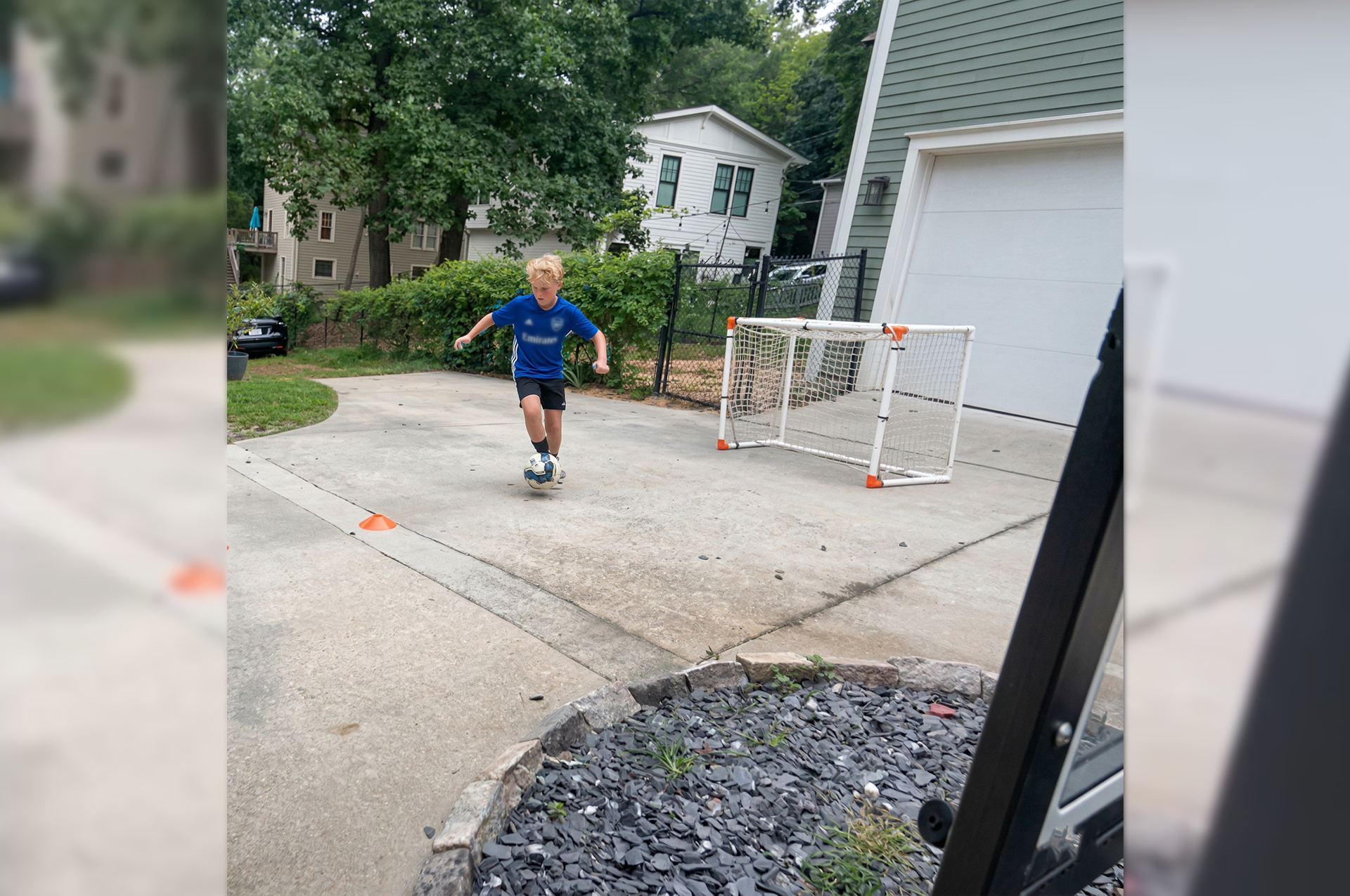 32 Lesson Training Program + Remo Soccer Trainer (All In One Rebounder & Box Goal)