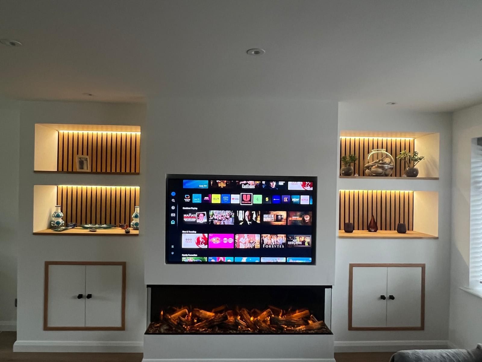 British Fires New Forest 1600. Black Edition. AR Glass