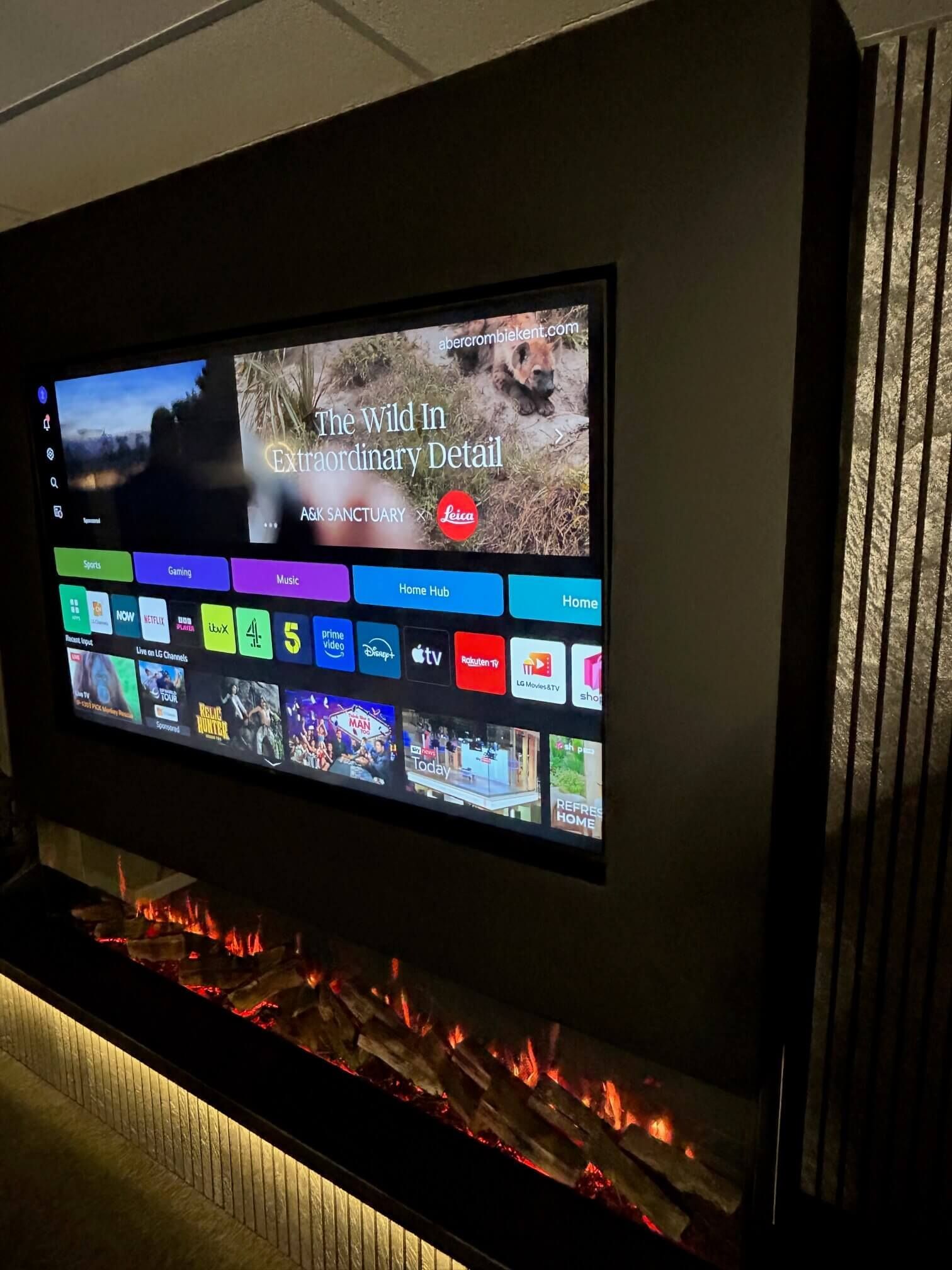 solus vs220 on display at media wall fires alcester