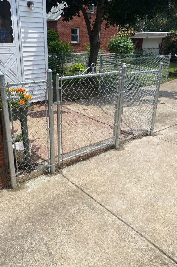 chainlink fence 2