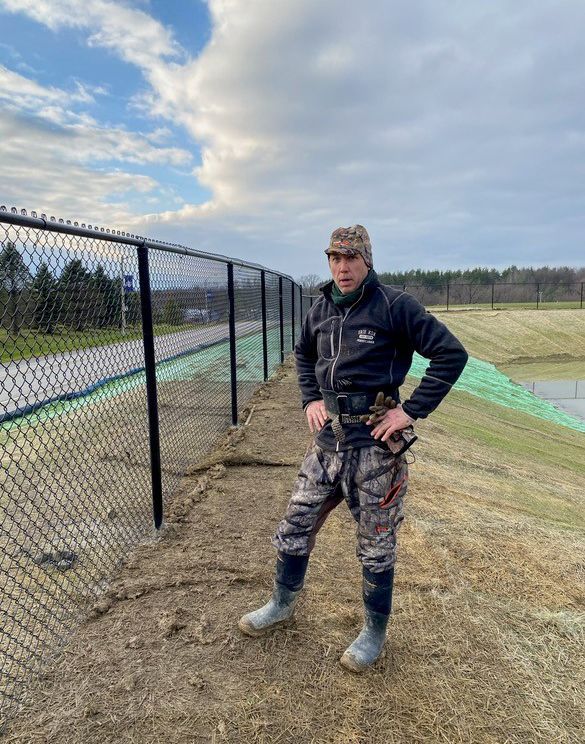 chainlink fence 23
