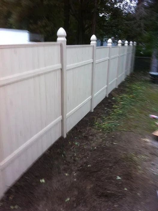 Vinyl Fence Installation