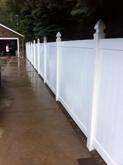 Vinyl Fencing