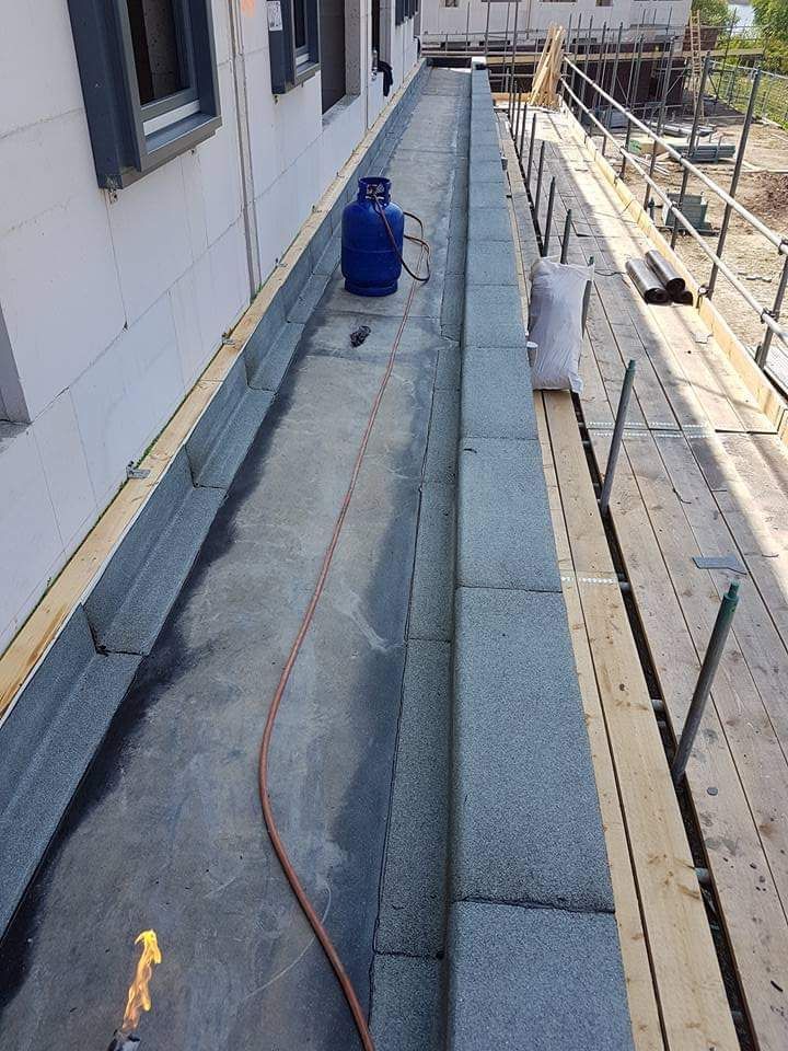 Dakdekker projecten pannendaken en bitumendaken van duckdekker