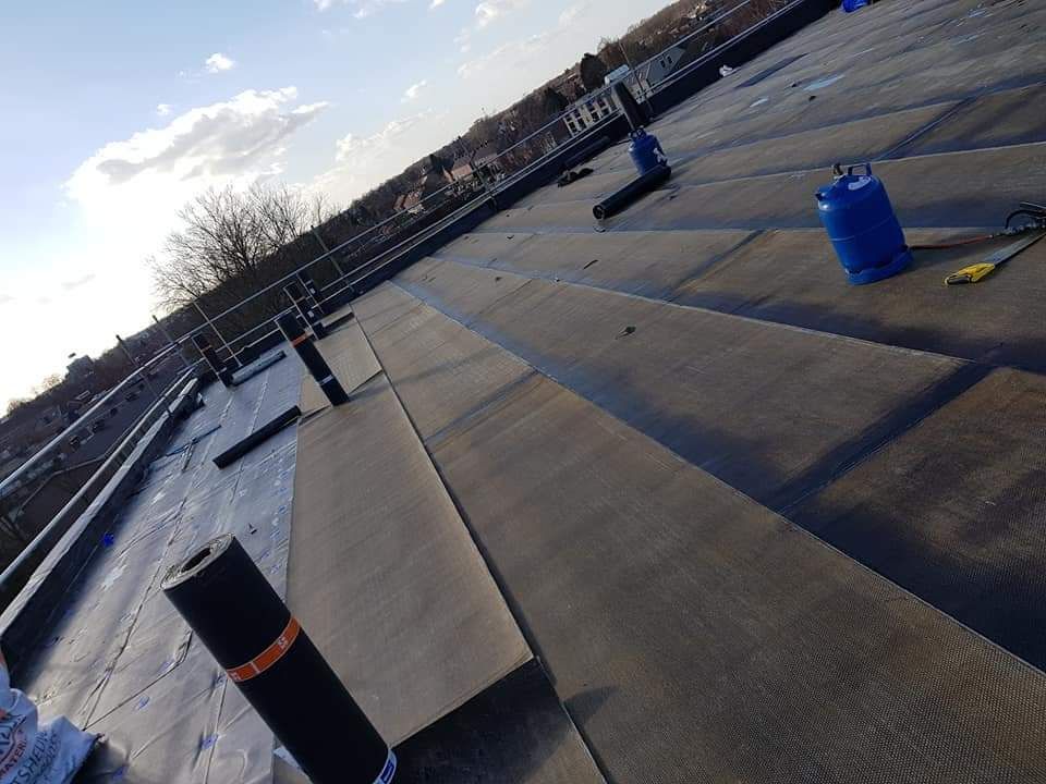 Dakdekker projecten pannendaken en bitumendaken van duckdekker