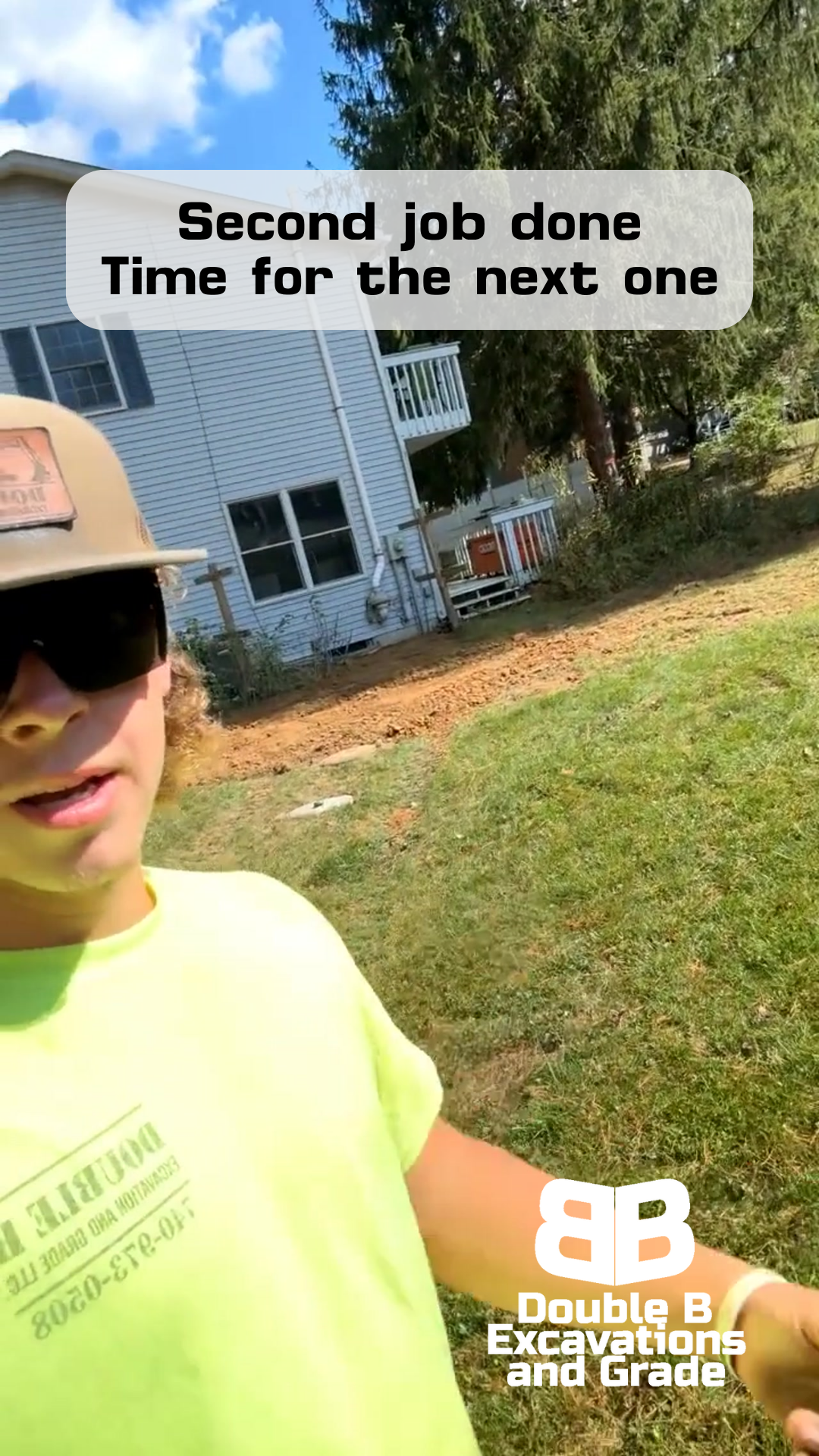 Man in neon shirt with sunglasses, 