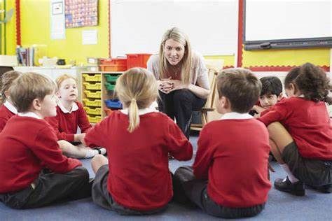 Group of children gather together 