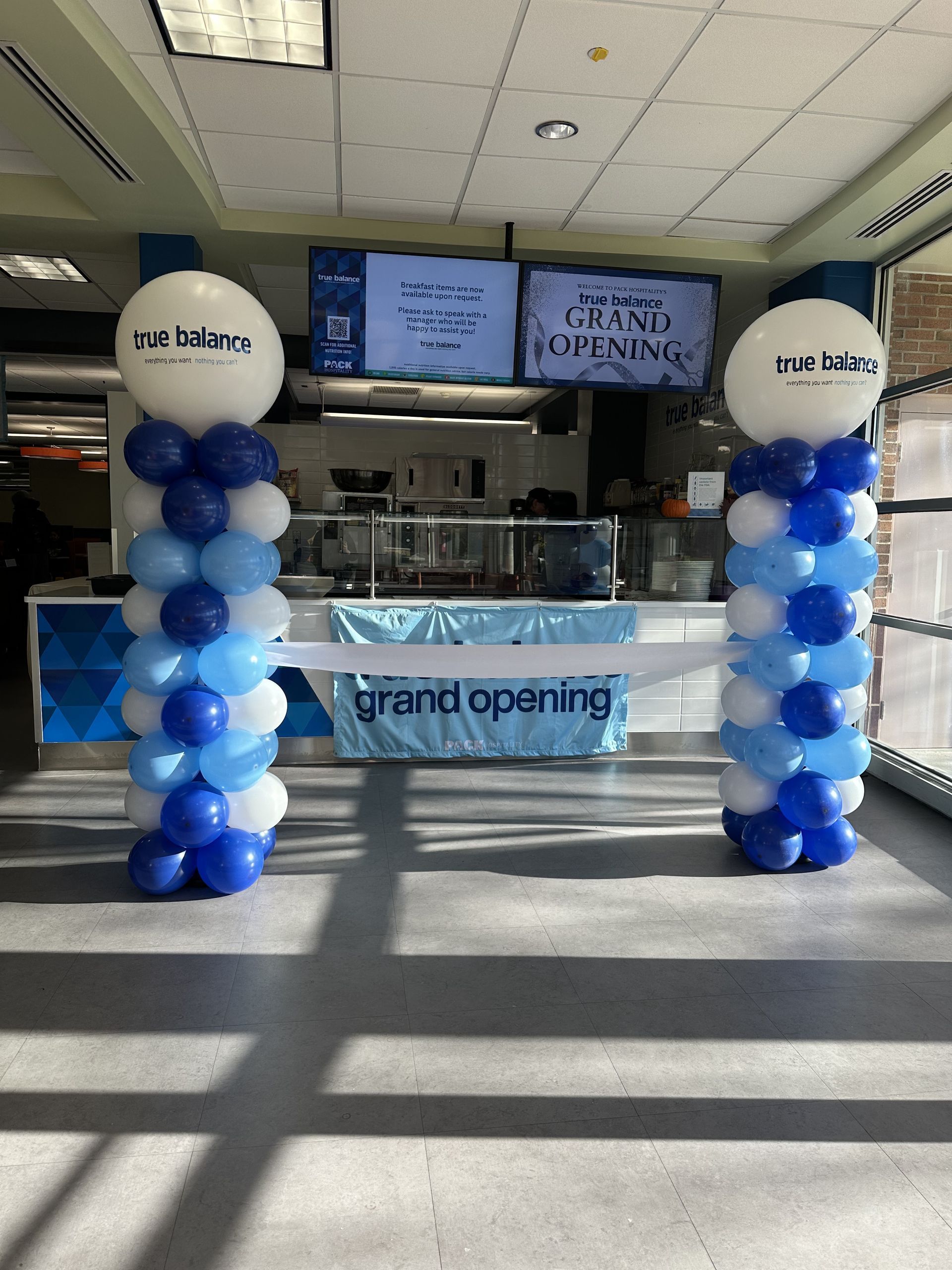 Two balloon columns with