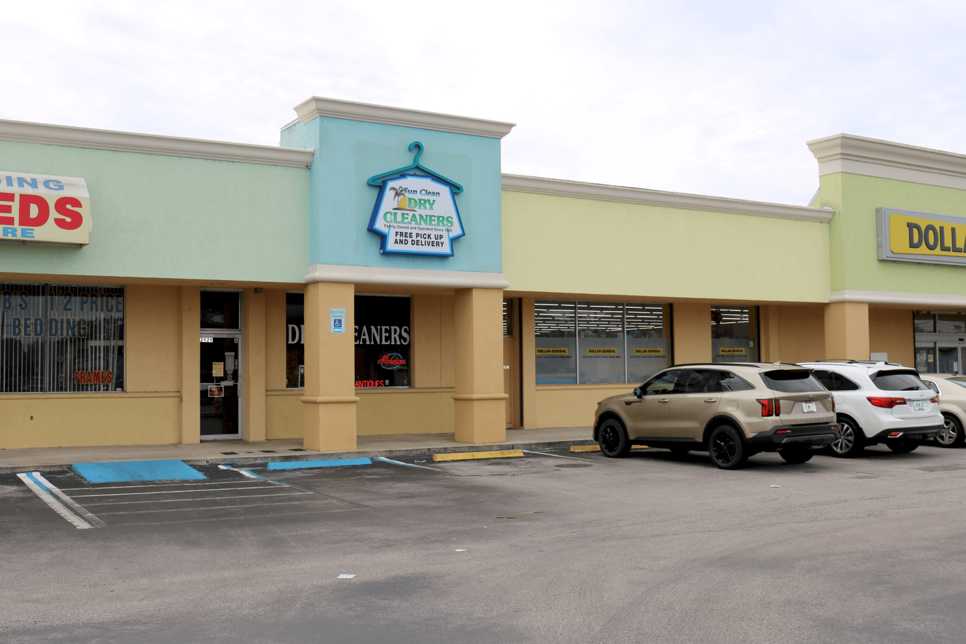 Sun Clean Dry Cleaners storefront photo New Haven Ave. West Melbourne Florida