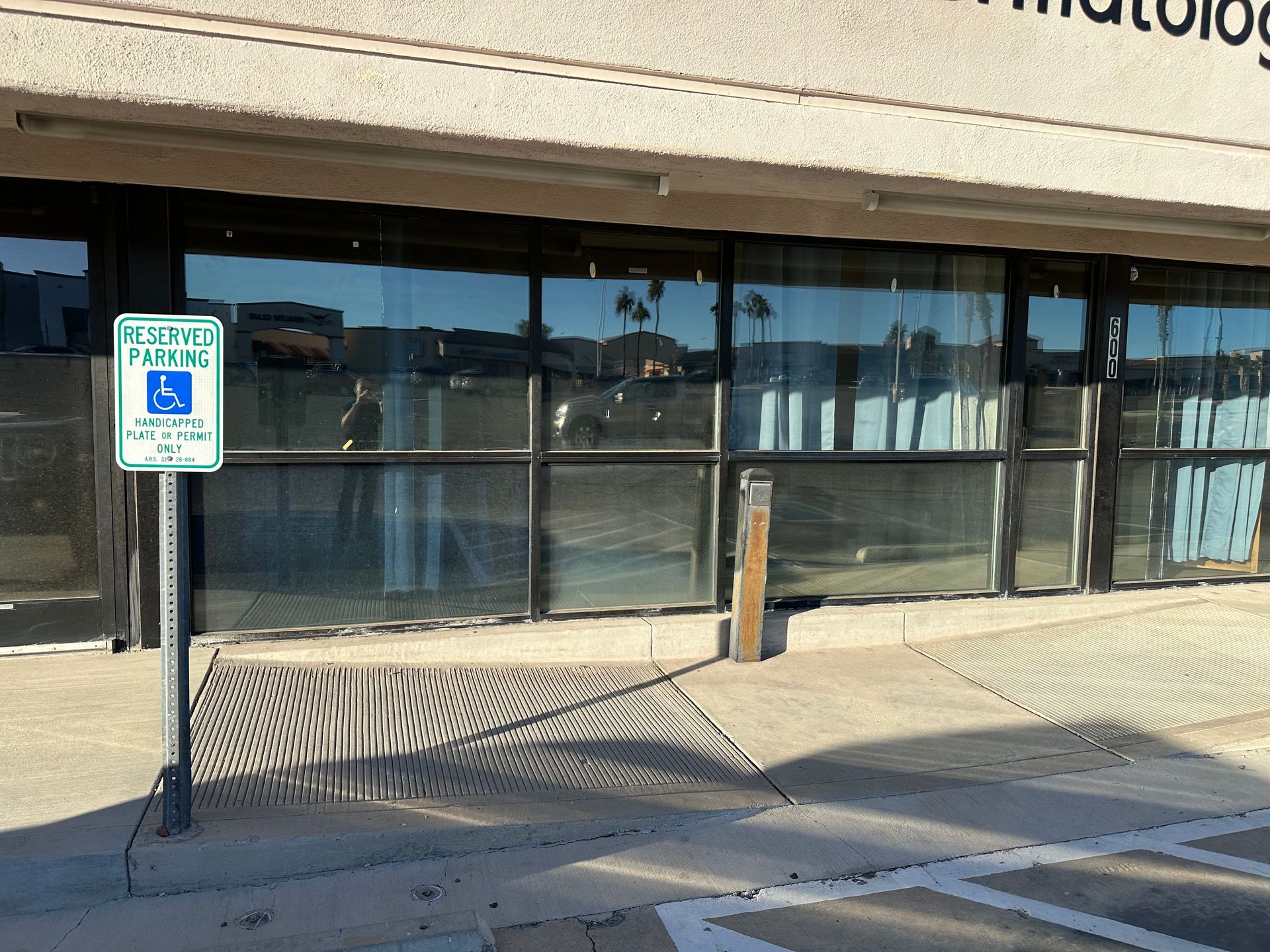 Commercial window tinting in Mohave Valley