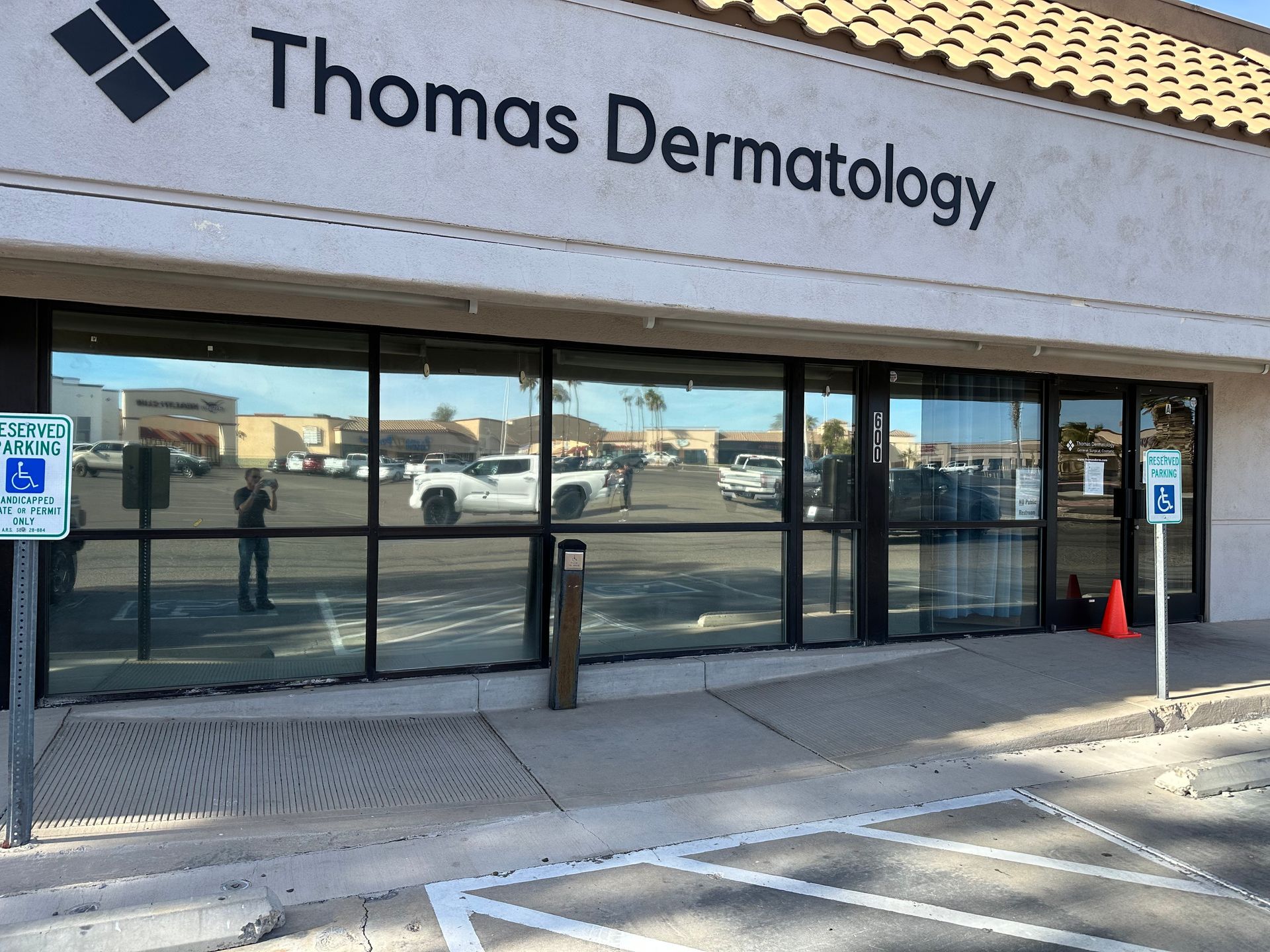 Commercial window tinting in Mohave Valley