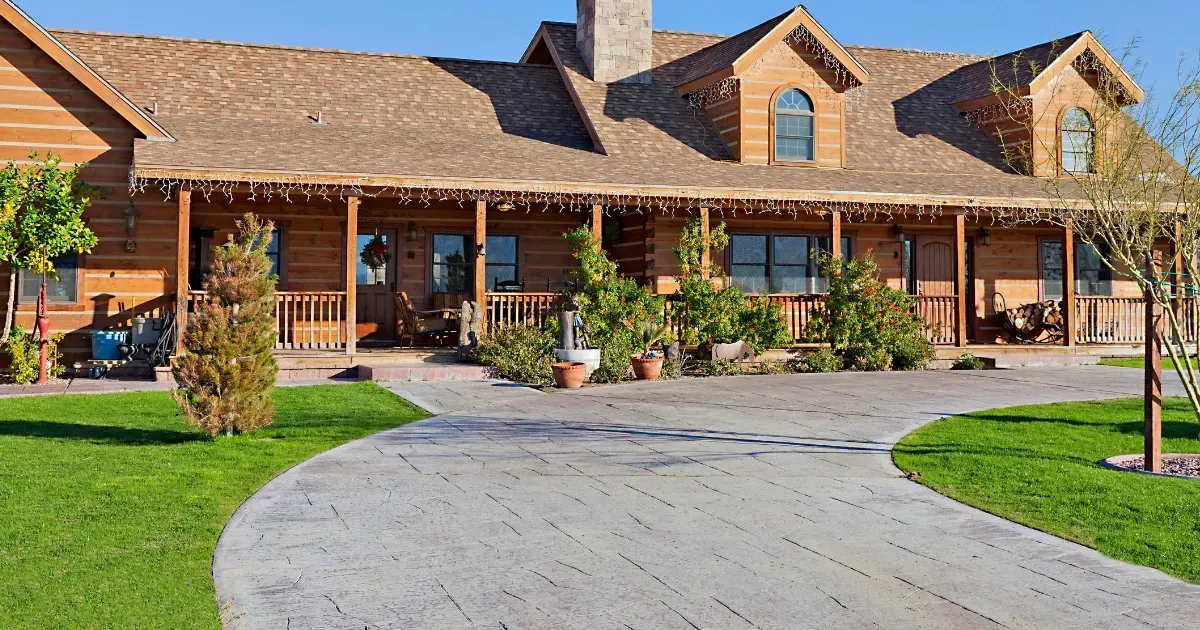 Large wooden house design highlighting rustic ranch-style home plans