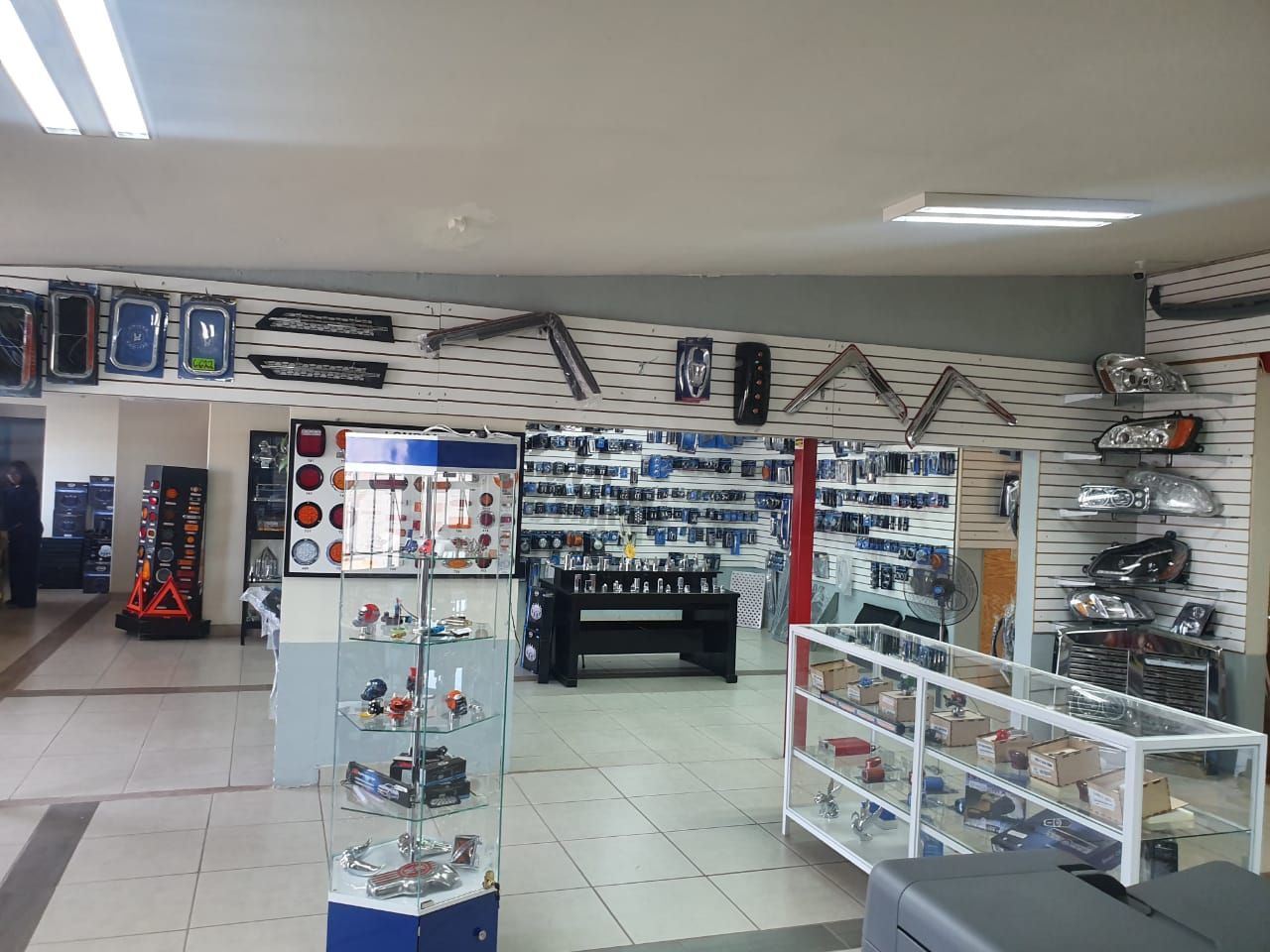 EL MILLÓN TRACTO PARTES MUELLES Y MOFLES