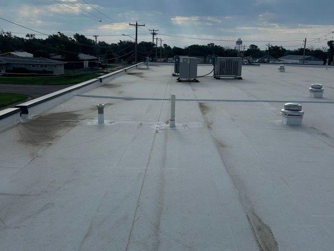 Comprehensive Commercial and Industrial Roof Covering Solutions thumbnail