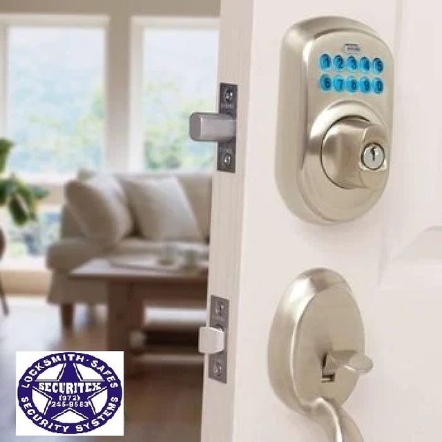 Door Locks & Windows Service in Rowlett, TX