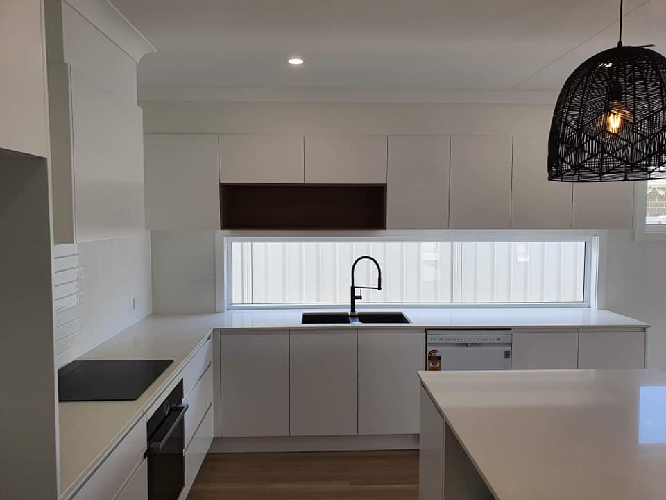 Large White Kitchen Bench — DMB Kitchens in Port Macquarie, NSW