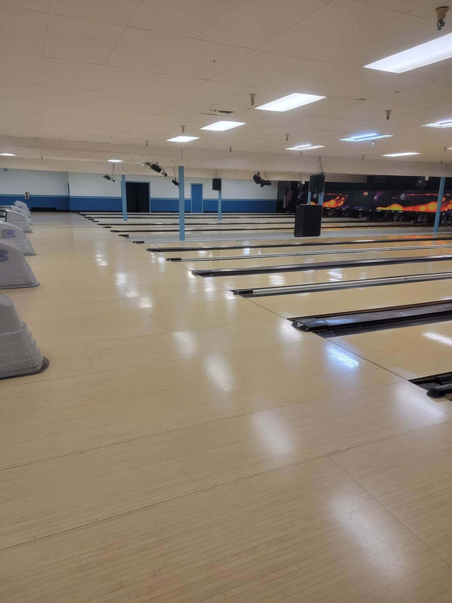 Bowling parties Anchorage, AK Jewel Lake Bowling Center