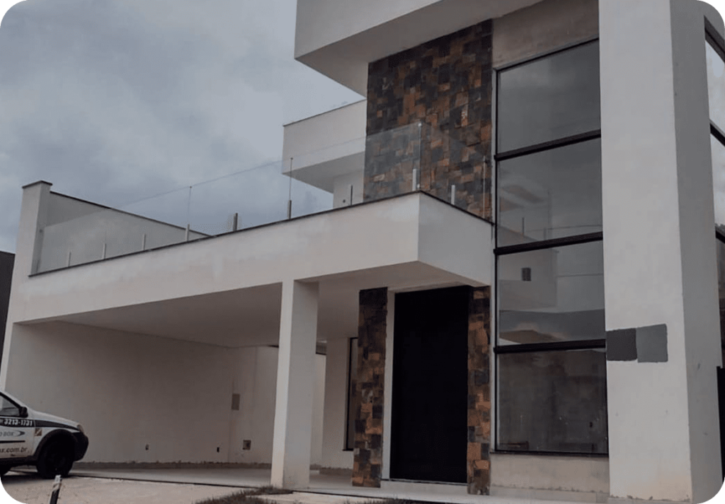 Envidraçamento de fachada