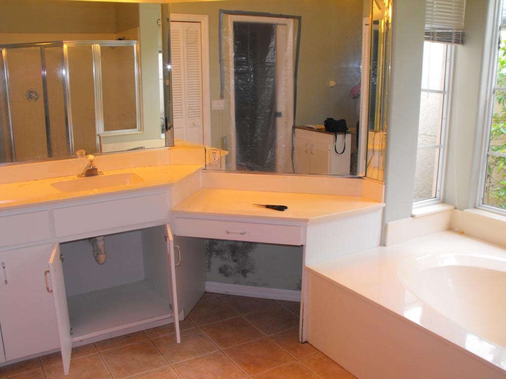 bathroom — Repairing Contractors in Venice, FL