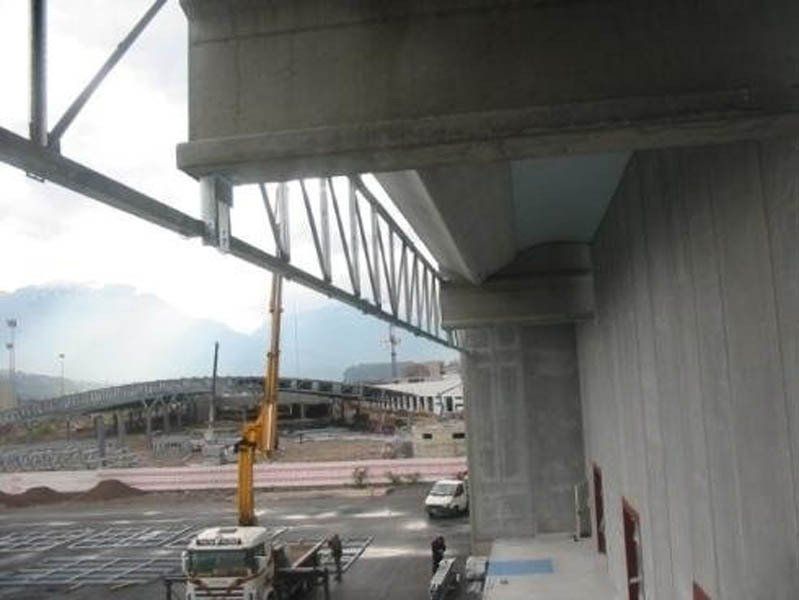 Montaggio strutture per risparmio energetico in metallo