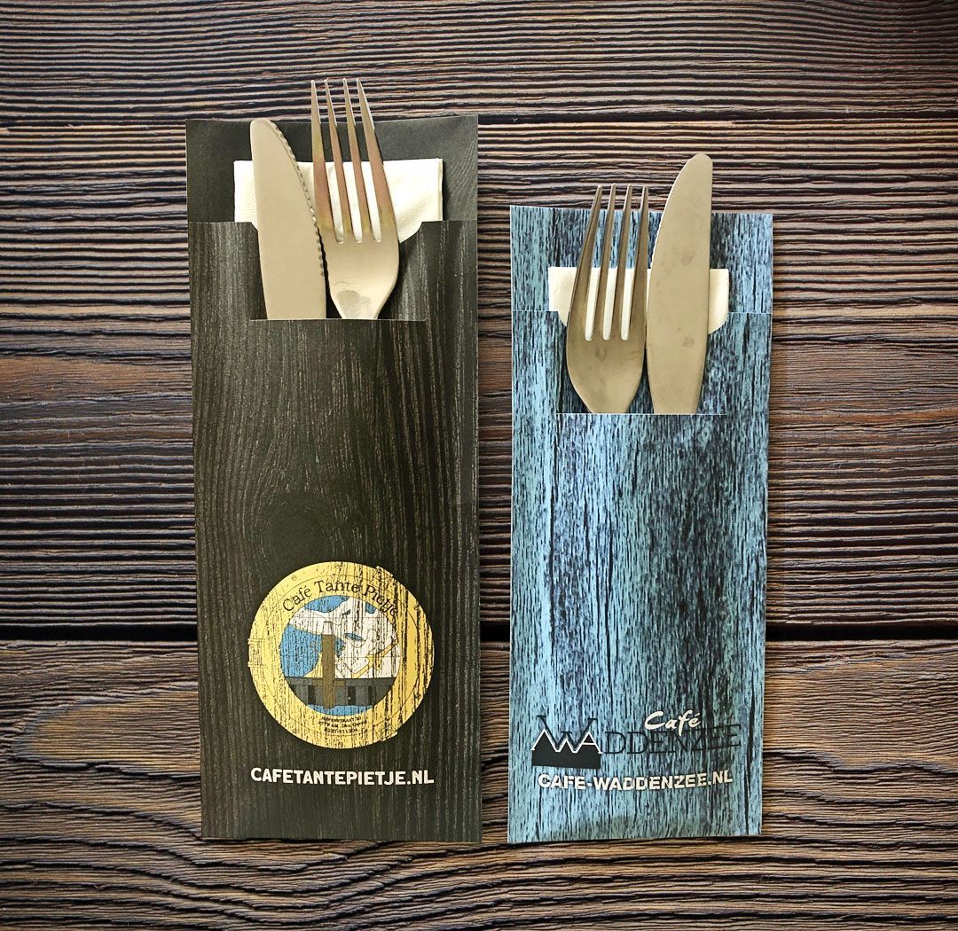 Bestekzakje + servet - Tante Pietje & by reclamestudio Morantcafé Waddenzee