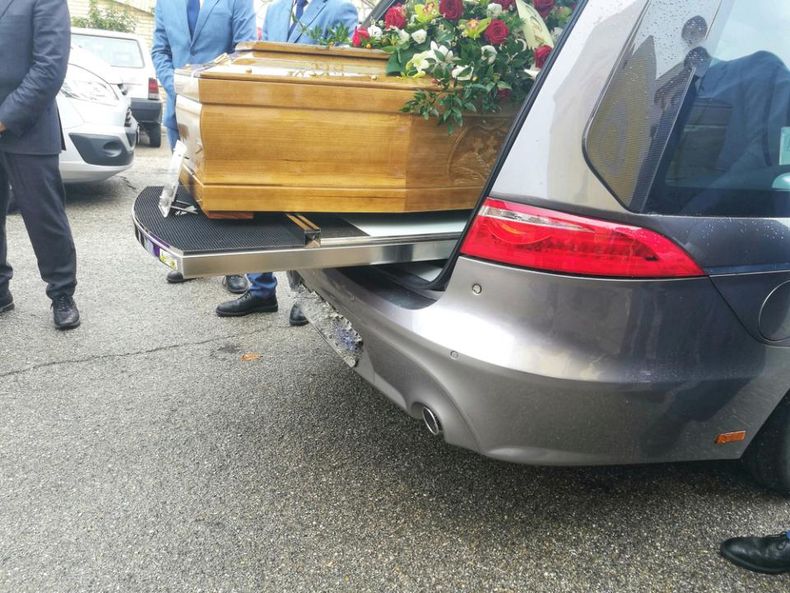Carro funebre