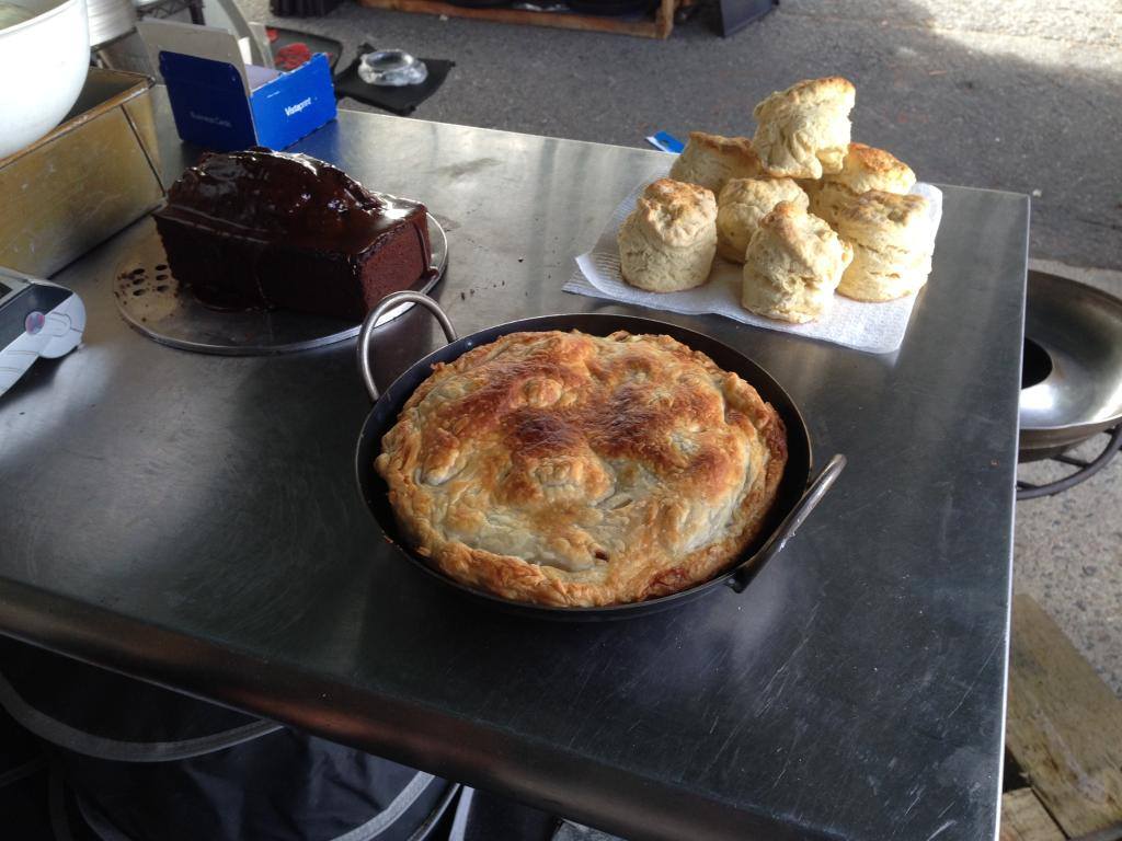 loop handle camp frypan