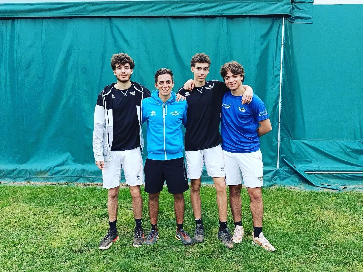 Foto di gruppo squadra maschile