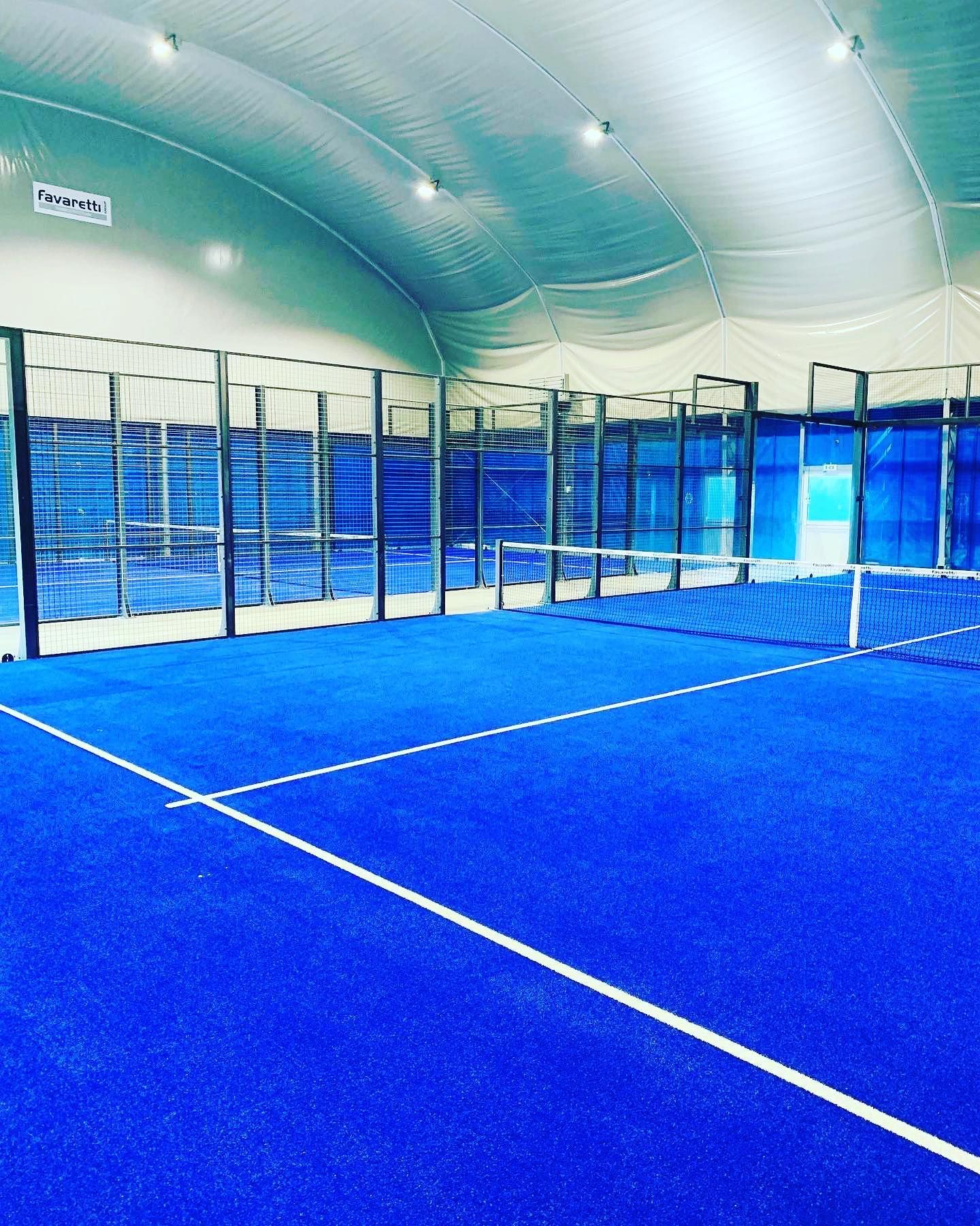 campi padel al chiuso in affitto