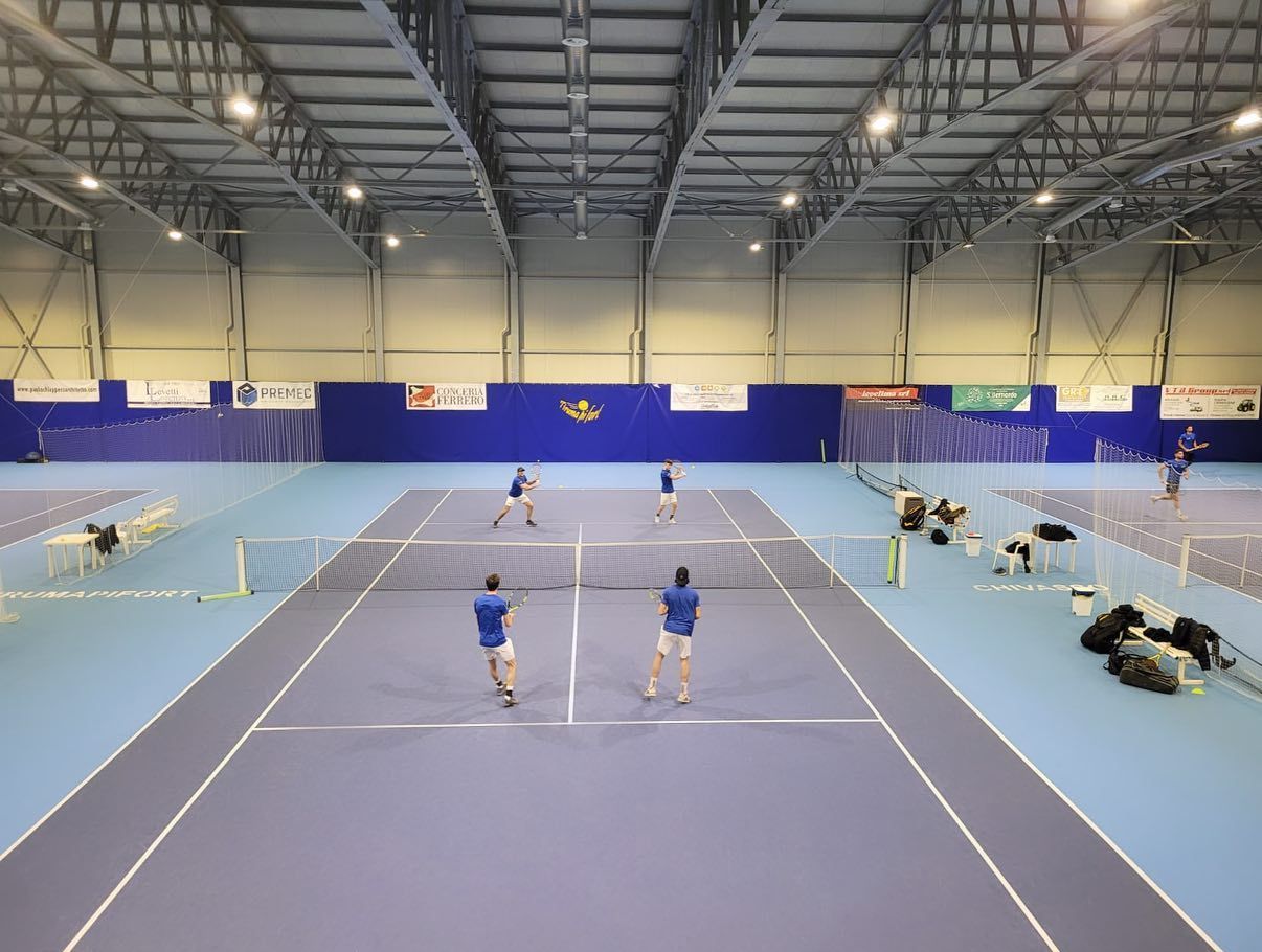 Campi tennis al chiuso