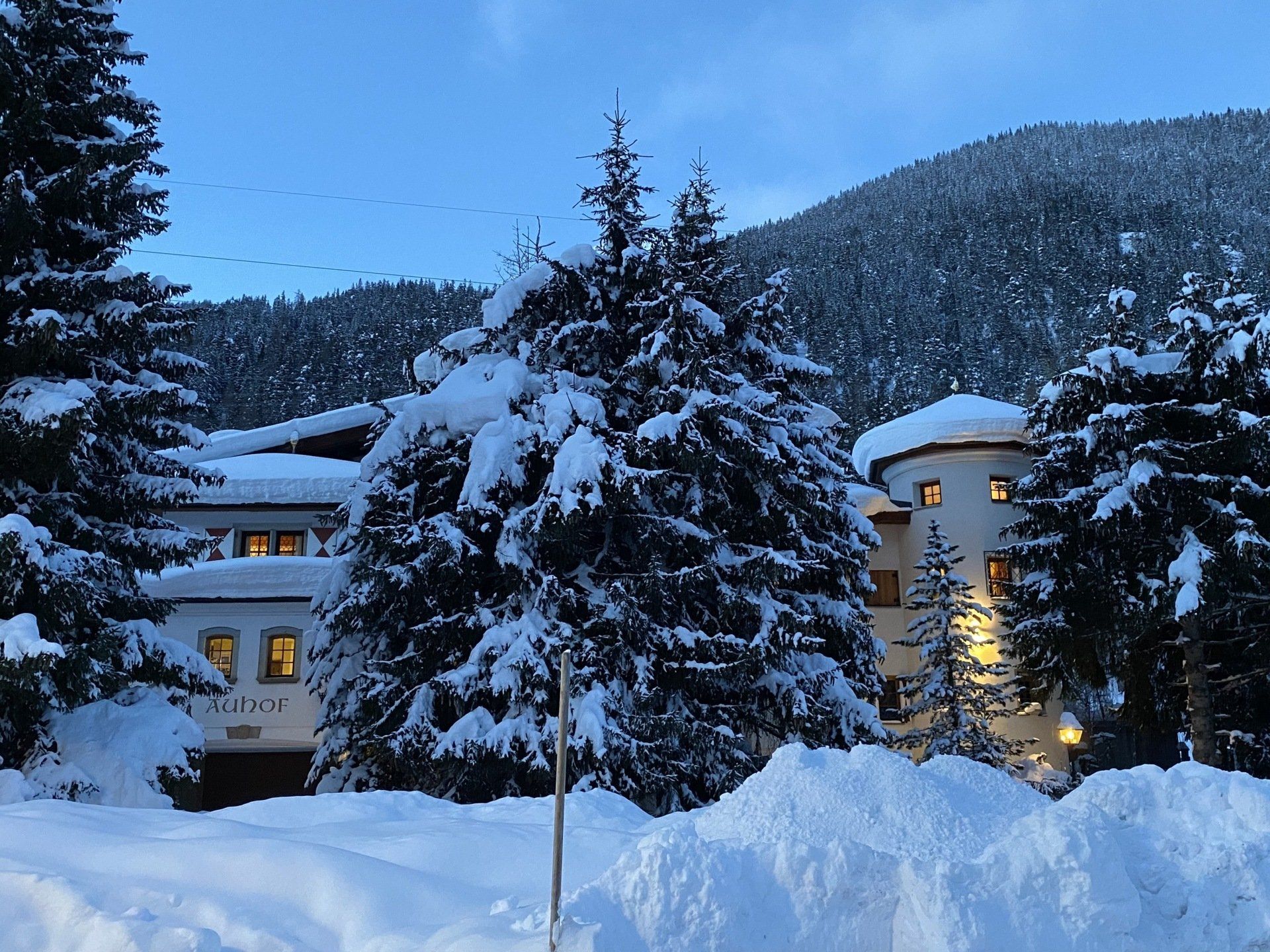 Hotel Auhof in St. Anton am Arlberg - room gallery