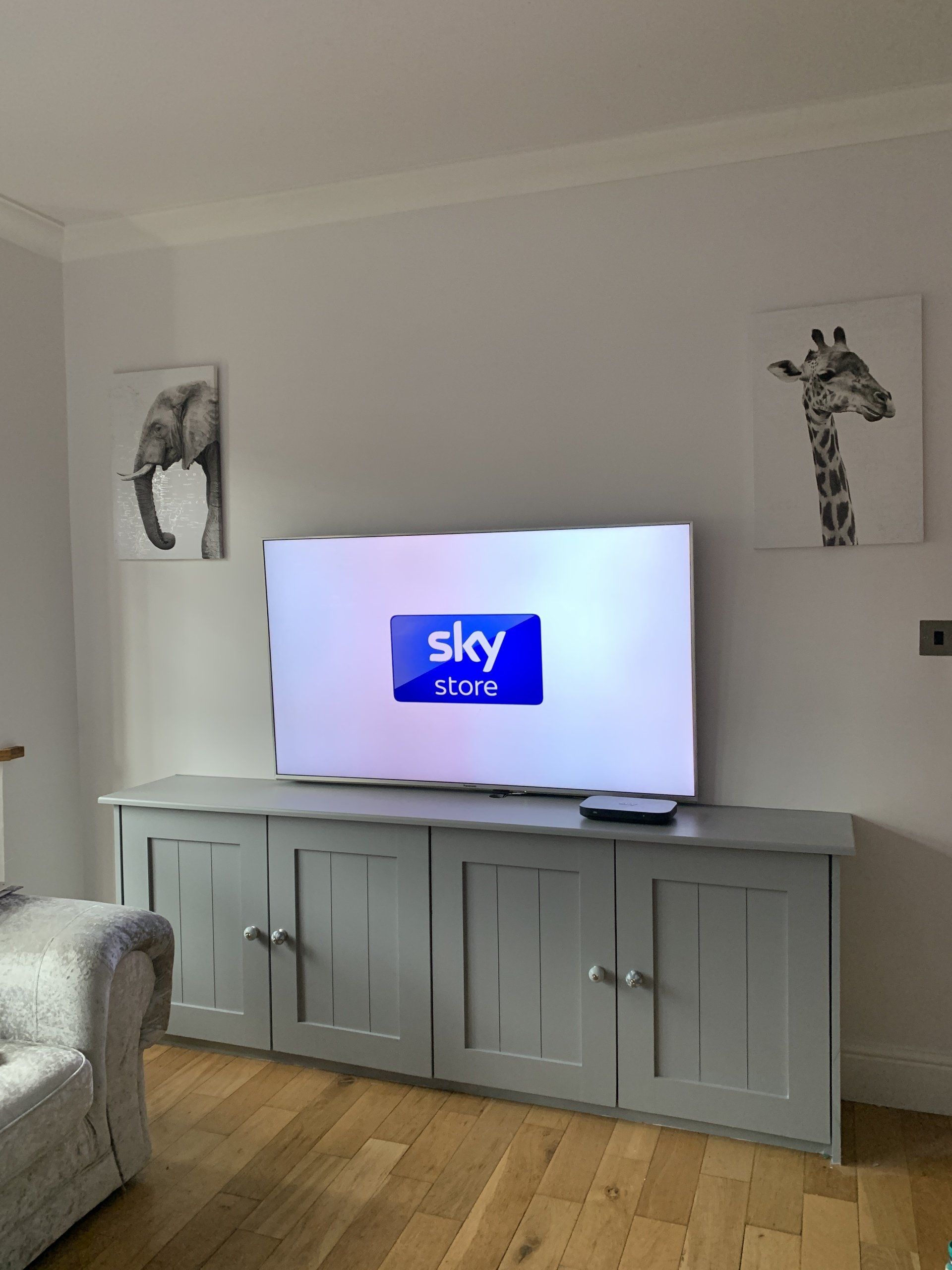 Carpentry services 32