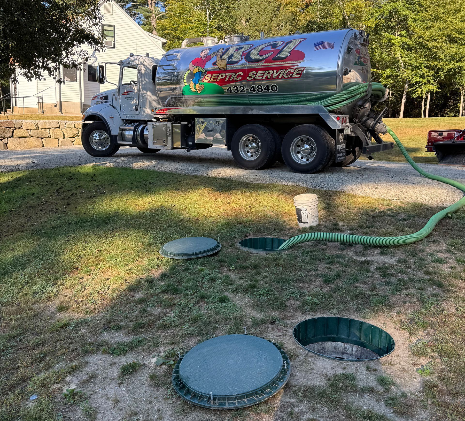 Local Septic Pumping Septic Tank Pumping | RCI Septic Service
