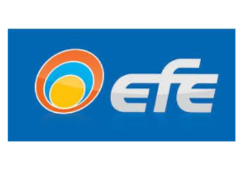 Logotipo de EFE, que presenta un sol estilizado y las letras "EFE" en plata.