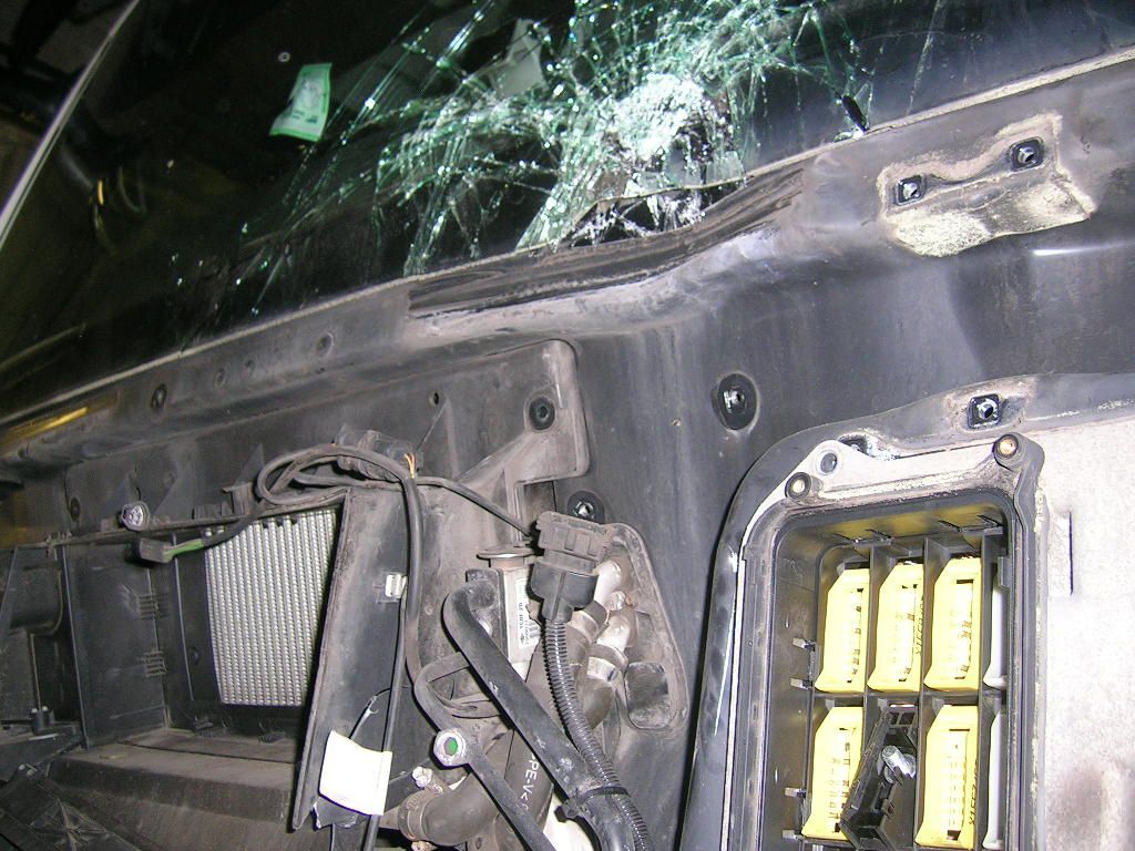 Kabinų, kėbulų remontas, geometrijos atstatymas