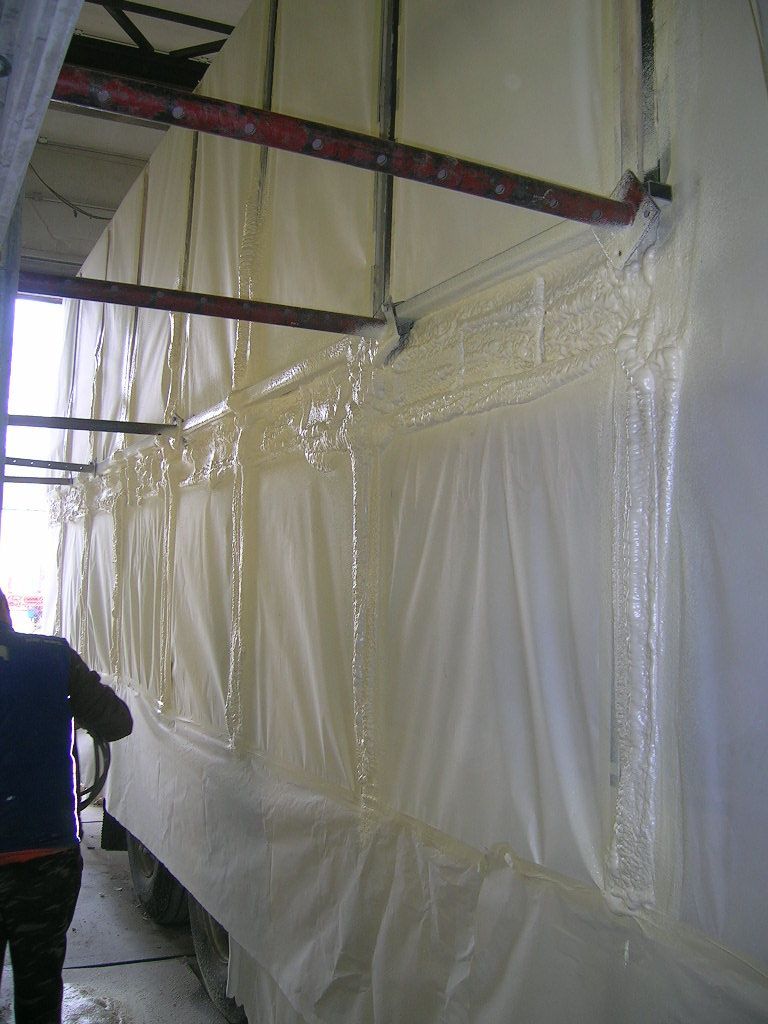 Krovininių mikroautobusų ir kietašonių kėbulų šiltinimas