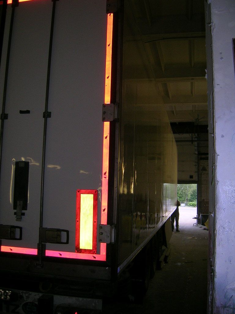 Izoterminių kėbulų, šaldytuvų remontas, dažymas