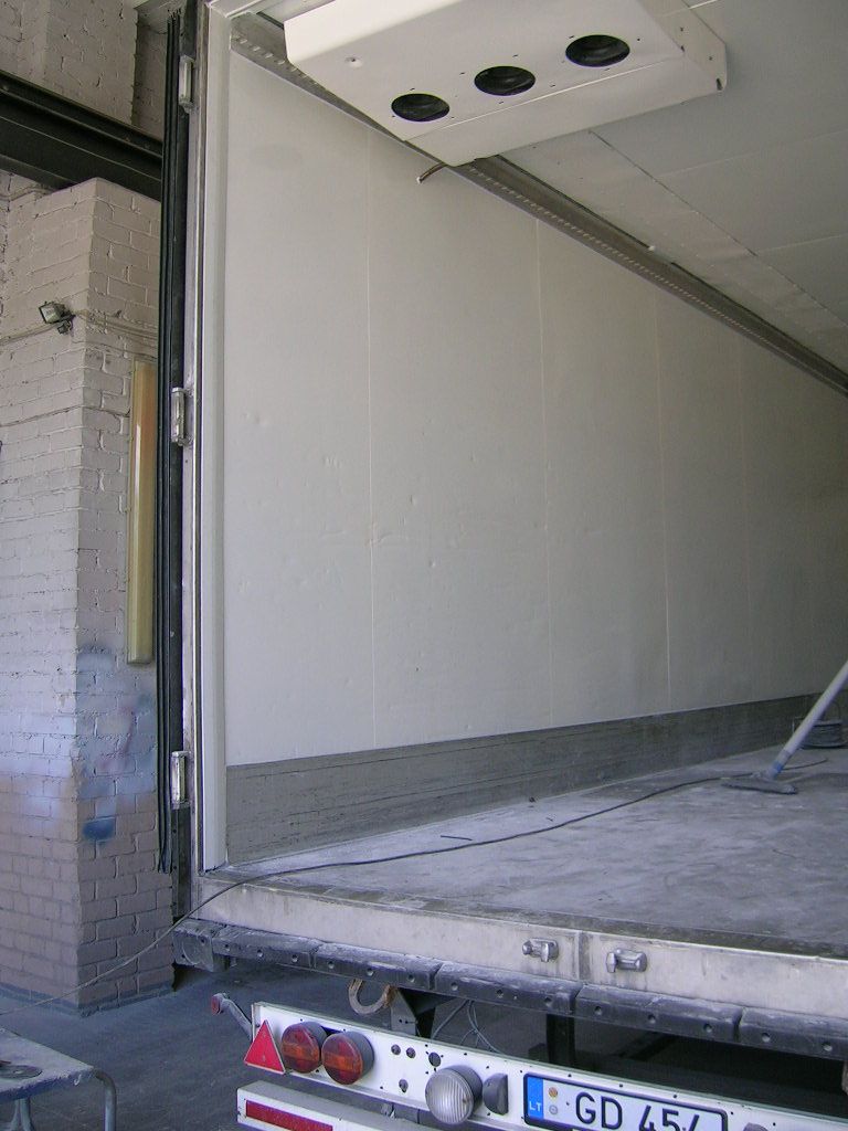 Izoterminių kėbulų, šaldytuvų remontas, dažymas