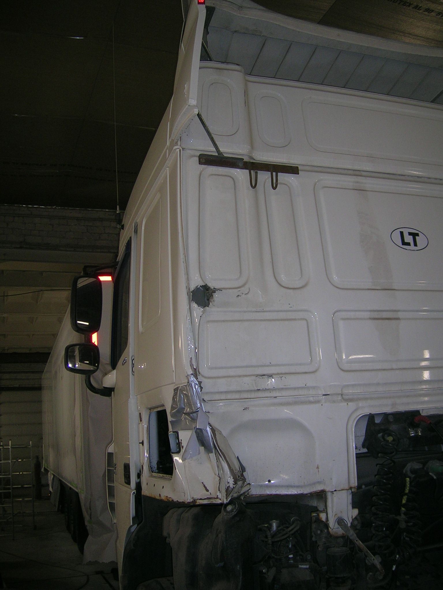 Kabinų, kėbulų remontas, geometrijos atstatymas