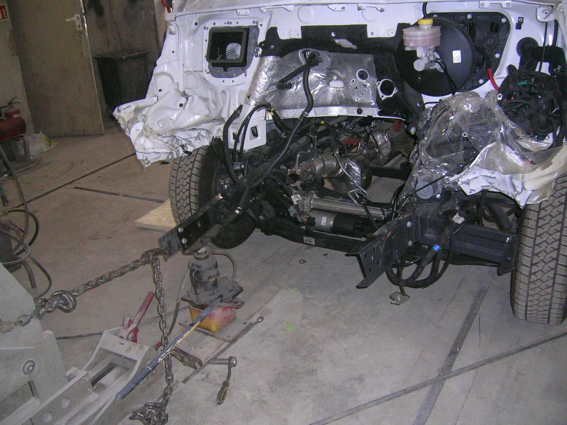 Sunkvežimių, vilkikų, puspriekabių, džipų, tralų, mikroautobusų rėmų lyginimas