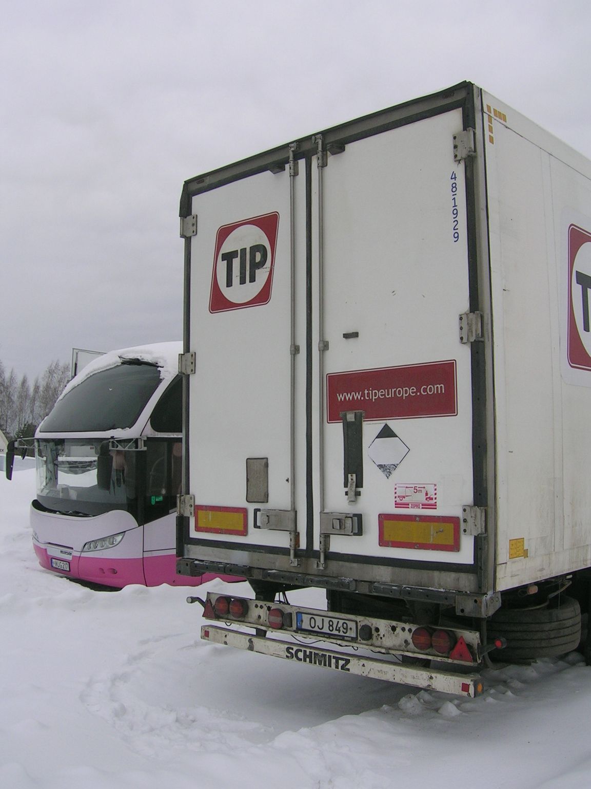 Izoterminių kėbulų, šaldytuvų remontas, dažymas