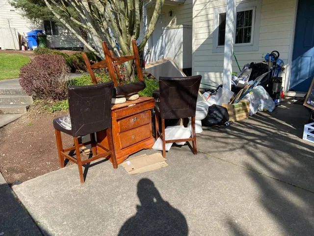 Furniture Disposal Anaheim