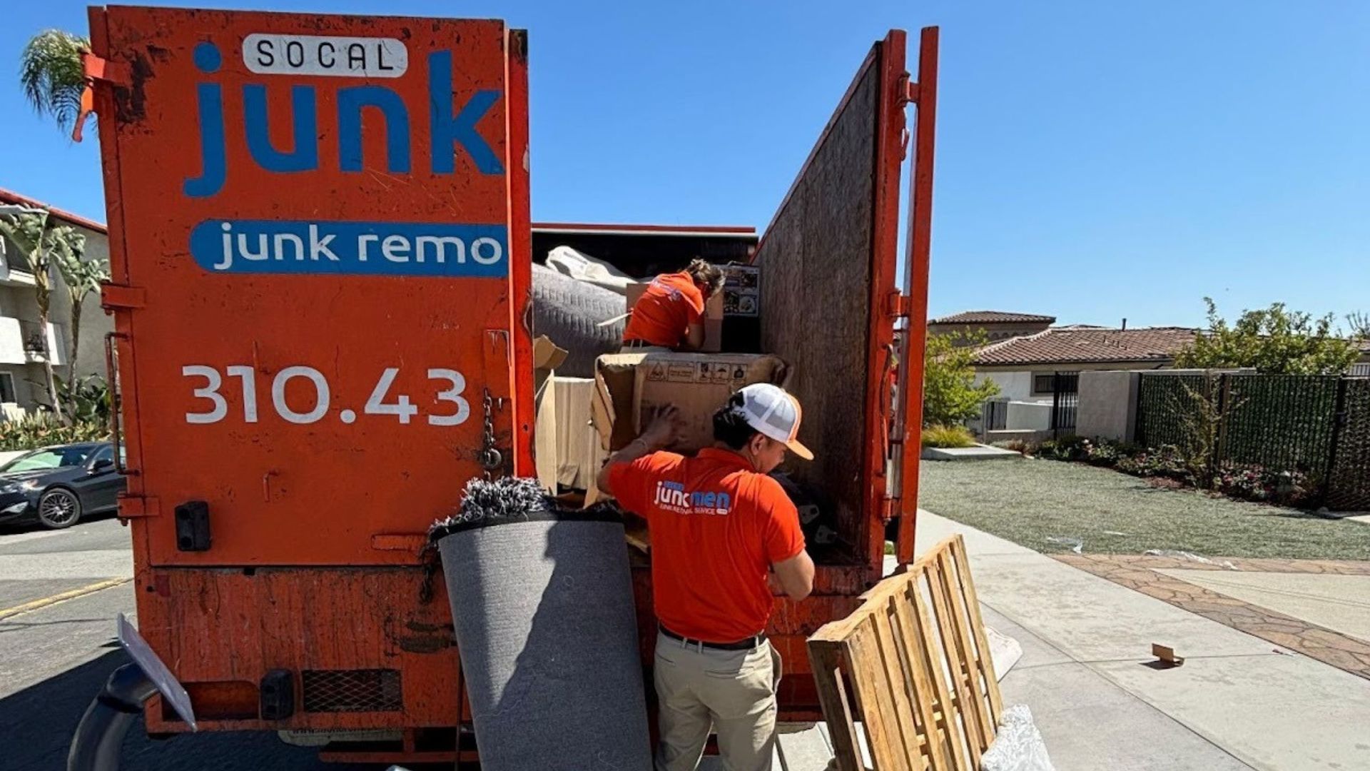 junk removal Anaheim