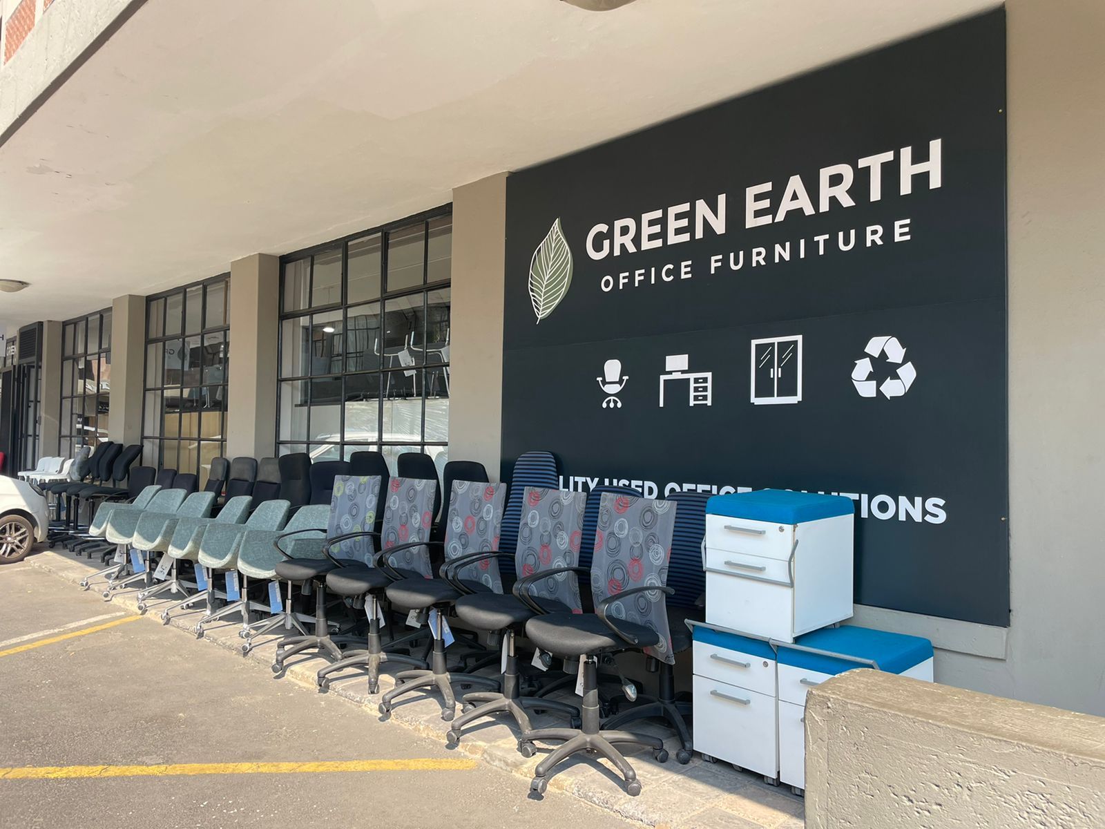 Used Office Furniture Gallery Used Office Furniture Showroom