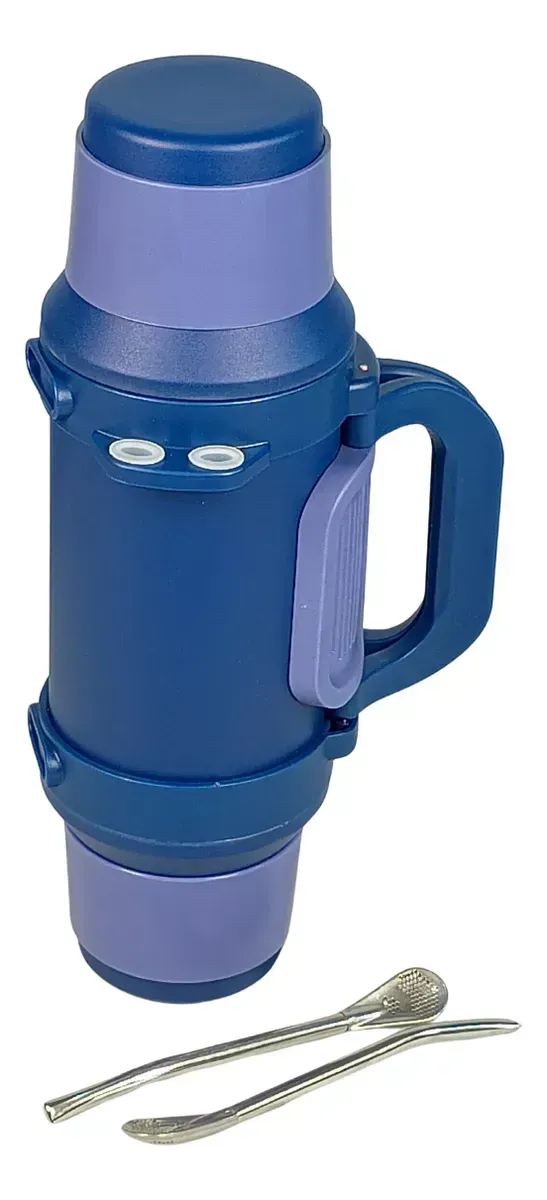 Termo azul con dos tazas y dos cucharas.