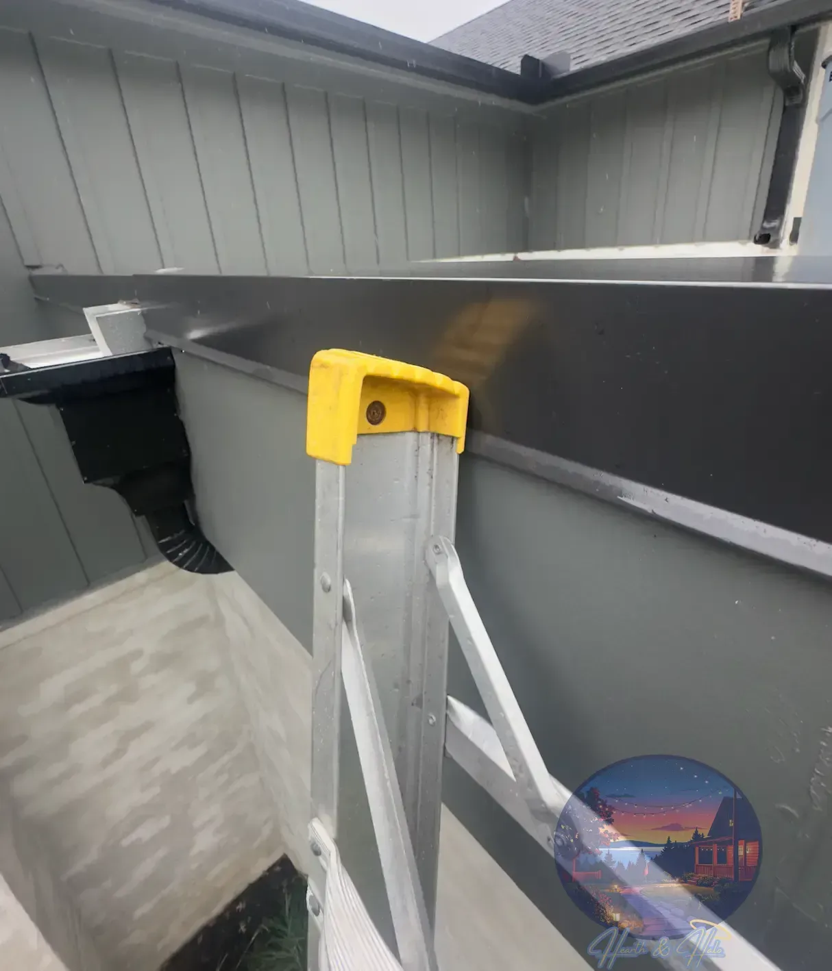 ladder safely leaning against gutter