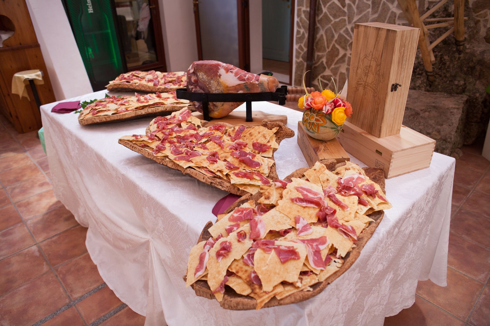 banquets and congresses14