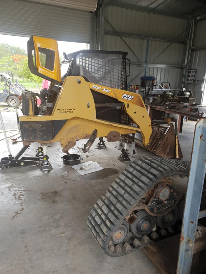 Positrak Under Carriage Repairs — Aspire Diesel In Gracemere, QLD