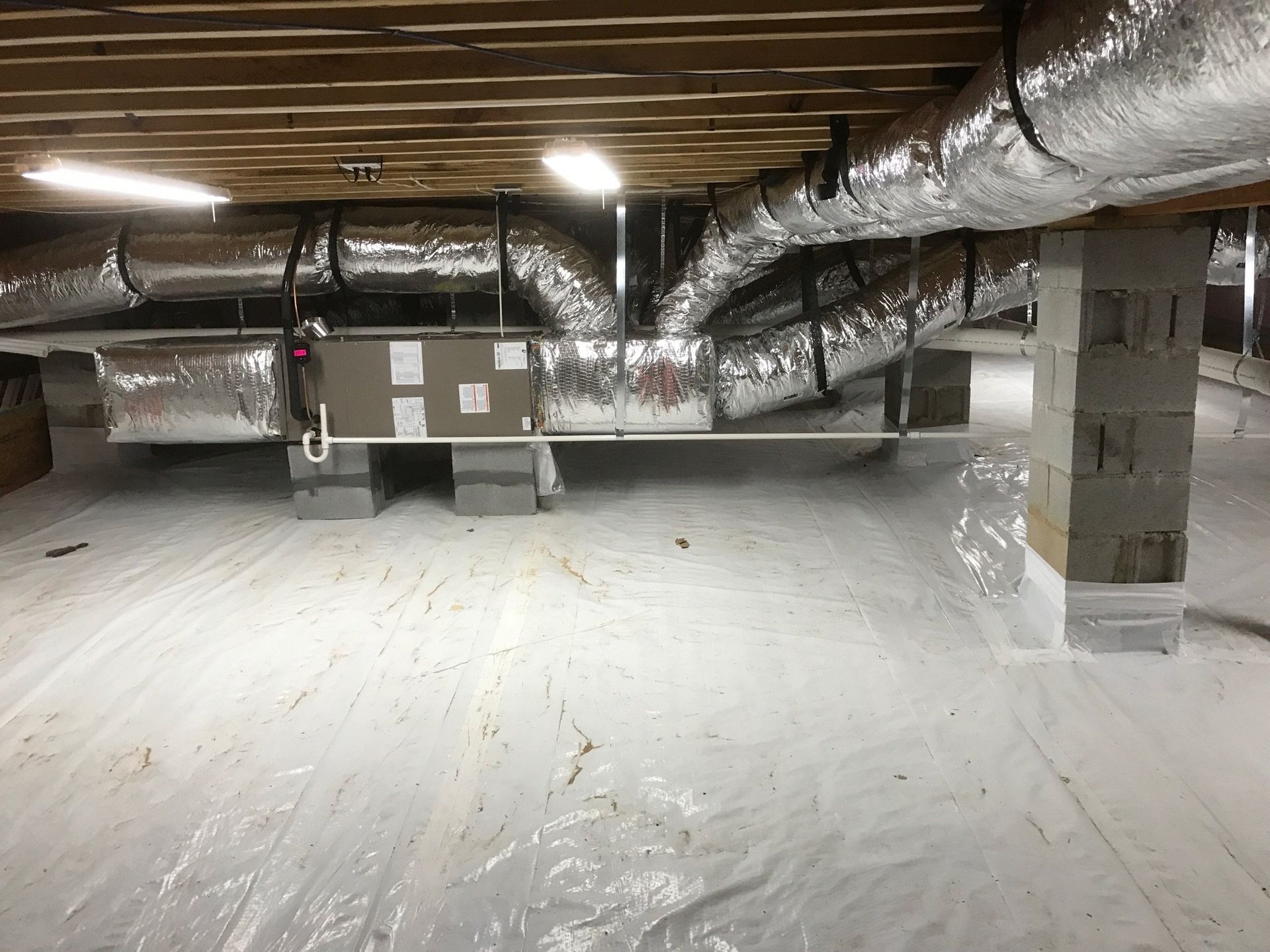Heating ducts in a confined space